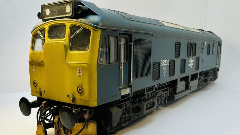 Heljan O Gauge Class 25 -  Modified, weathered and DCC sound fitted