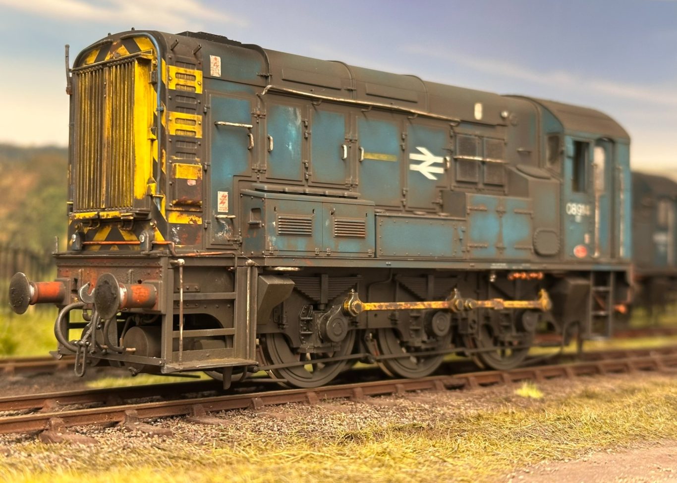 O Gauge Dapol Class 08 - Detailed and weathered by @MrRailway.com - Dapol model railways - 08914